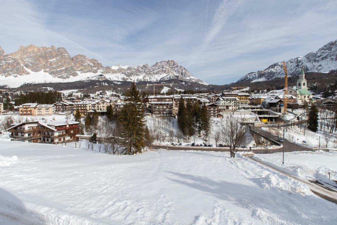 Dolomiti Sweet Lodge Cortina d'Ampezzo Exterior photo